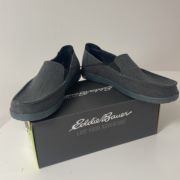 Brand new men’s Eddie Bauer slip on shoes. Full cushioned footbed. main image 9